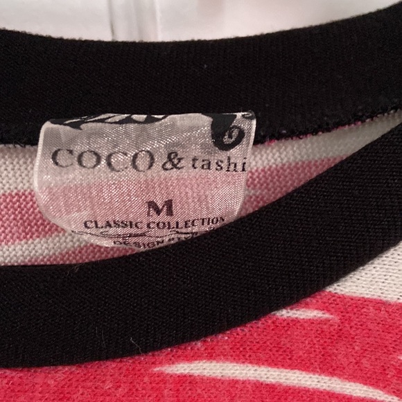 Beautiful knit dress - Picture 2 of 2